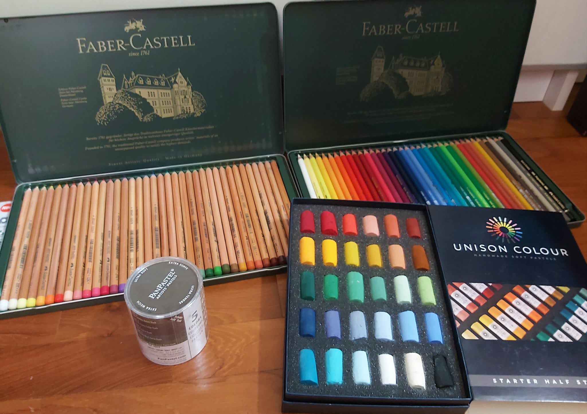 Christmas Gift Art Challenge 1 - Faber-Castell Polychromos 36 Coloured  Pencils